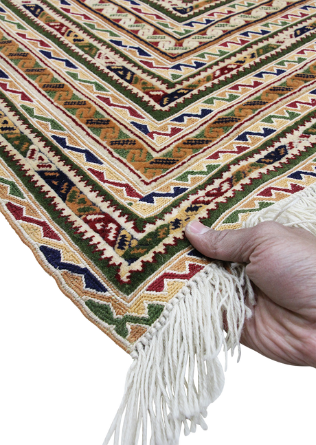 Beige Diamond Kilim 6'3" x 8'1"