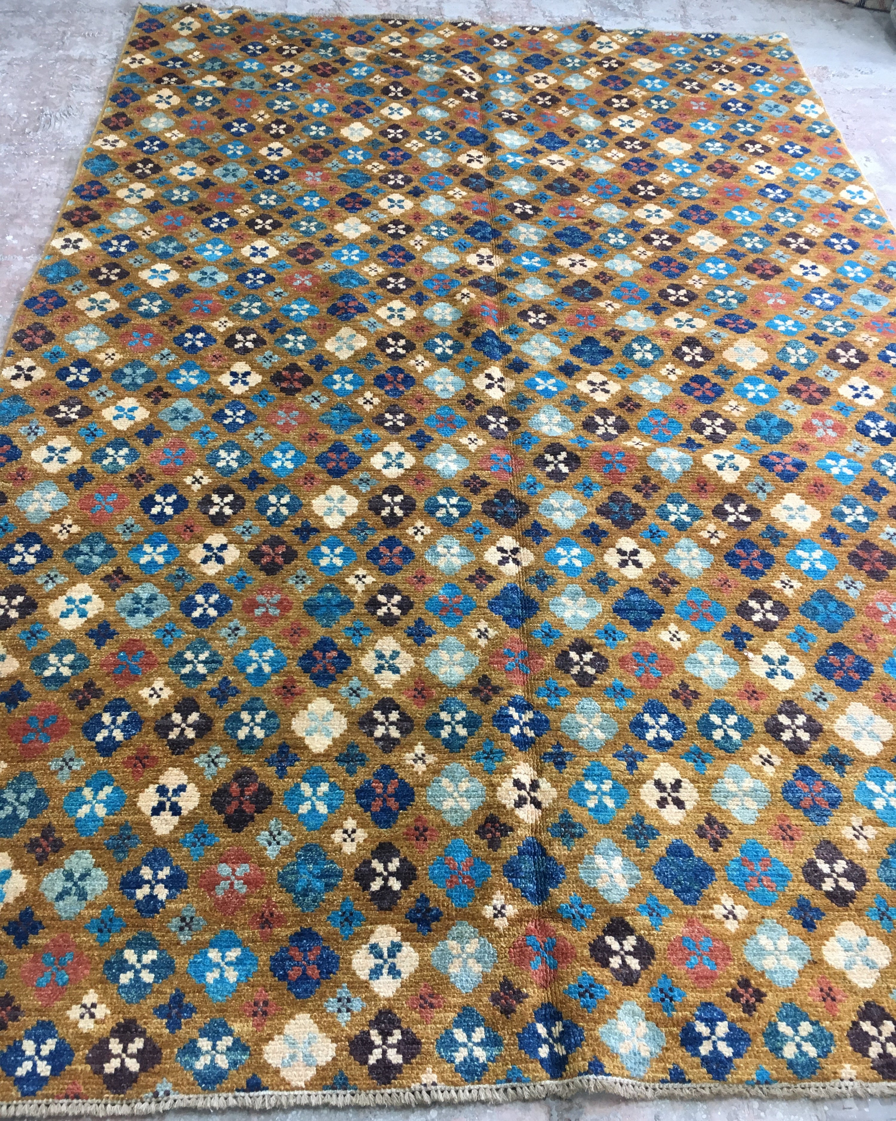 Forest Floor Modern 6'7" x 9'8"