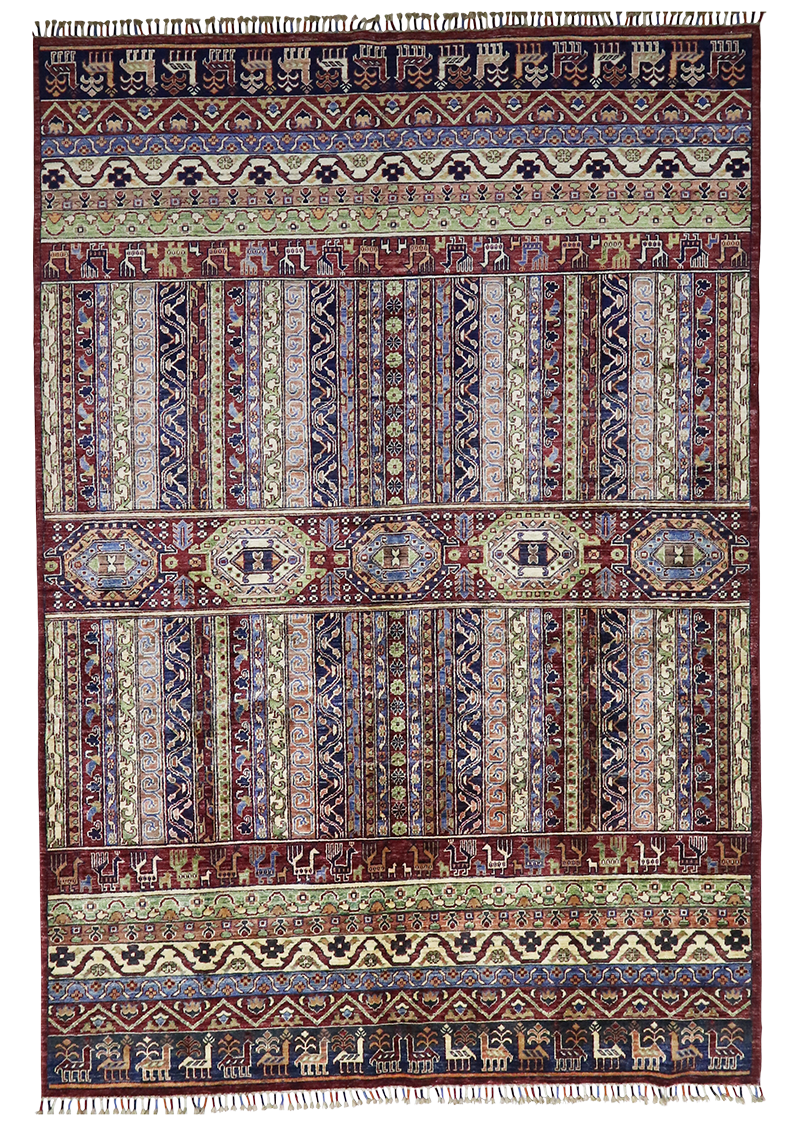 Geometric Animal Design Khorjin 6'7" x 9'7"