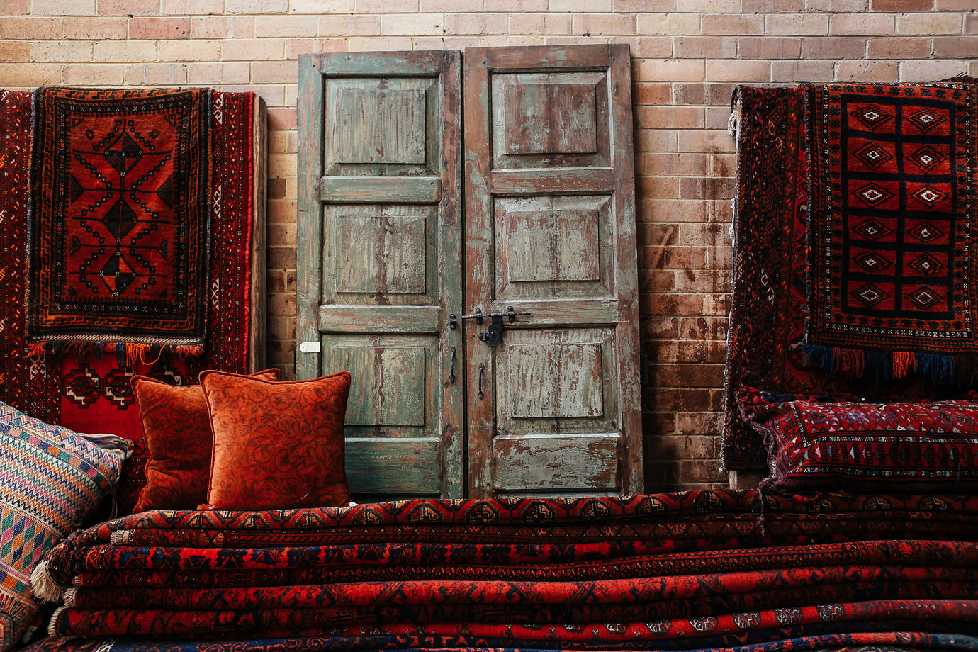 Common Myths About Handmade Rugs Debunked