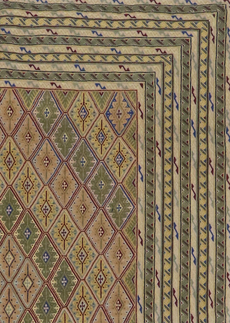 Earthy Diamond Kilim 4'10" x 6'4"