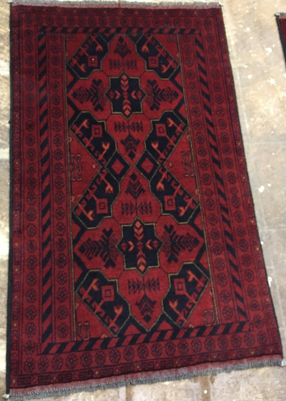 Surkh Design 6 | 2'6" x 4'