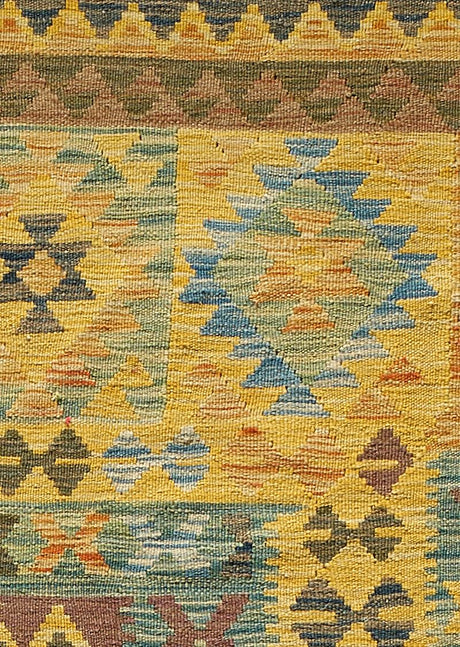 Kilim Design 36 | 9'11" x 13'3"