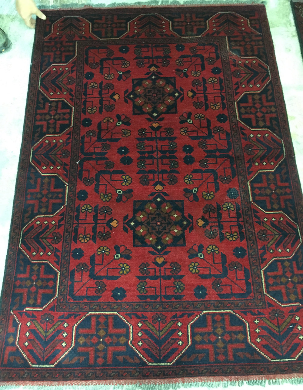 Surkh Design 22 | 3'3" x 4'9"