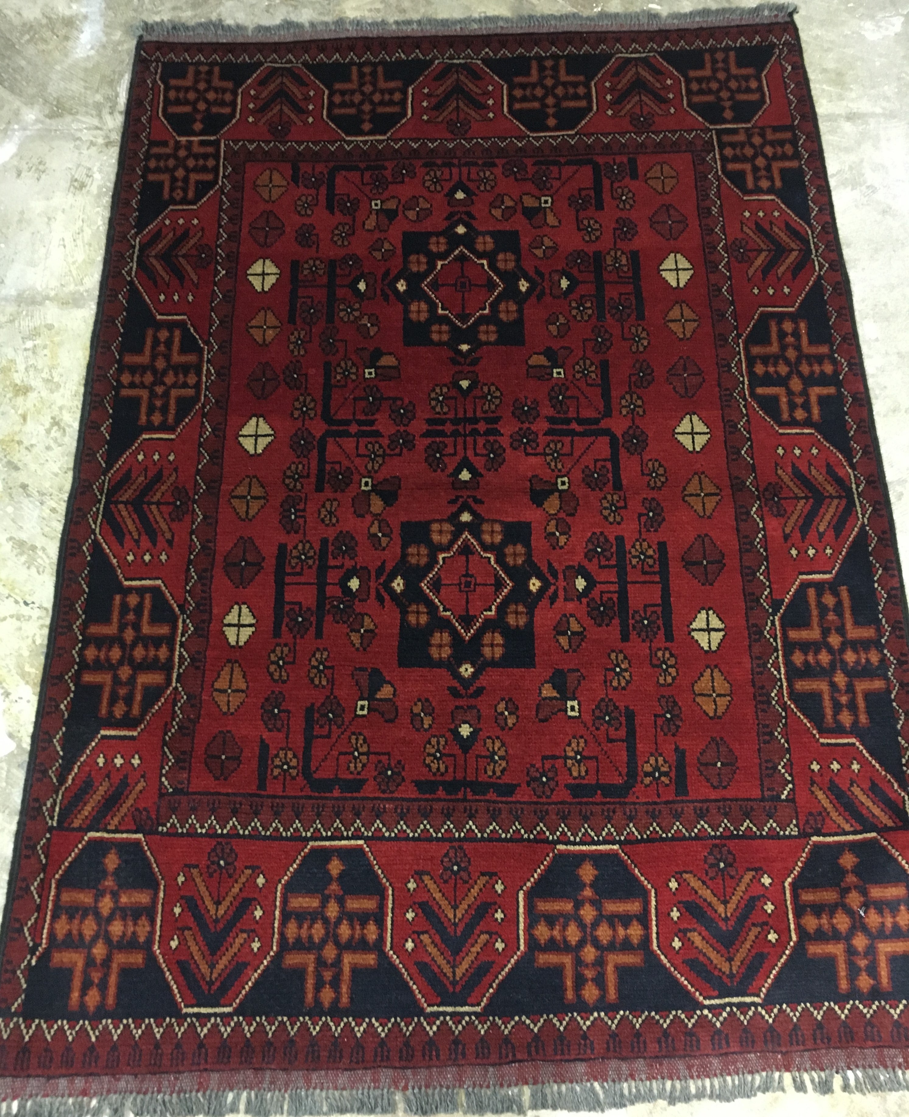 Surkh Design 15 | 3'3" x 4'7"