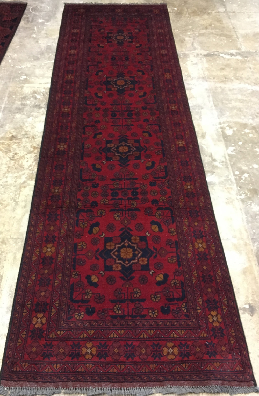 Surkh Design 24 | 2'8" x 9'4"