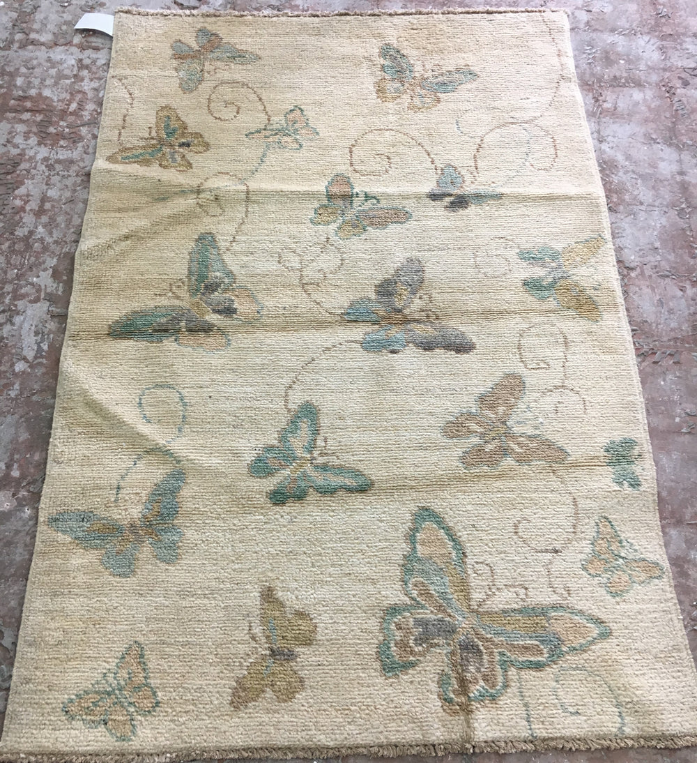 Butterfly Design 1 | 3'2" x 4'10"
